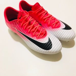 Nike Mercurial Vapor XI AG PRO ACC Cleats 12.5
